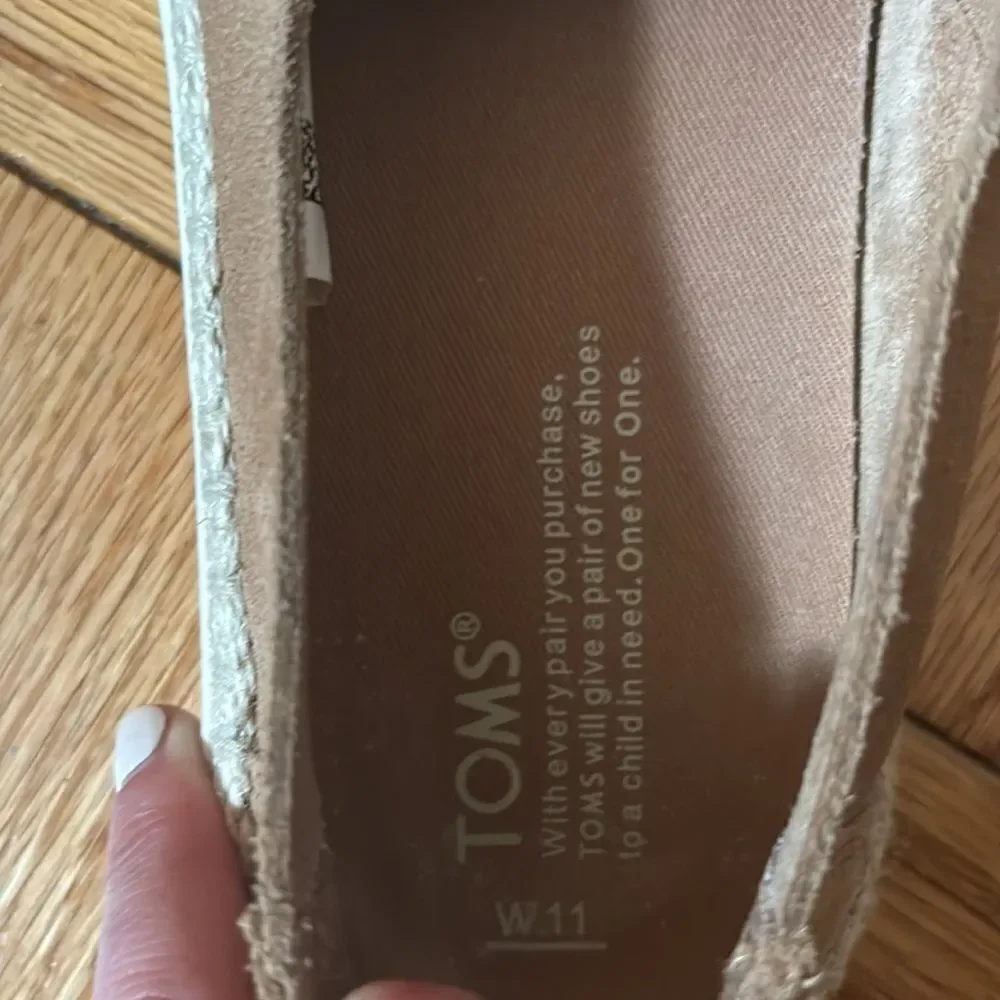 Toms Sunset Toffee Suede Women's Tan Slip-On Espadrille Sneakers Size 11